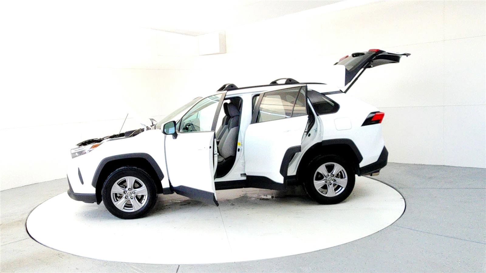 Certified 2023 Toyota RAV4 XLE image 10