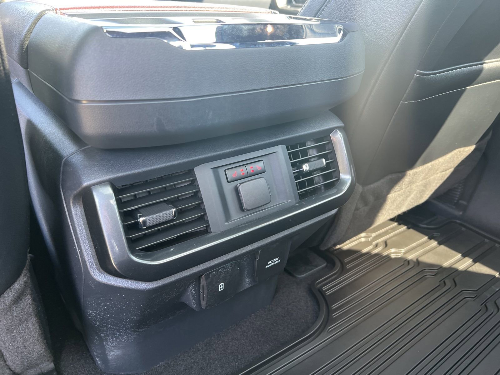 Used 2022 Ford F150 Lariat w/ Equipment Group 502A High image 15