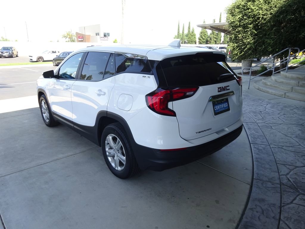 Certified 2021 GMC Terrain SLE w/ LPO, Floor Liner Package FWD image 8