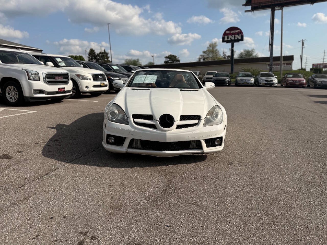 Used 2011 Mercedes-Benz SLK 300 image 3