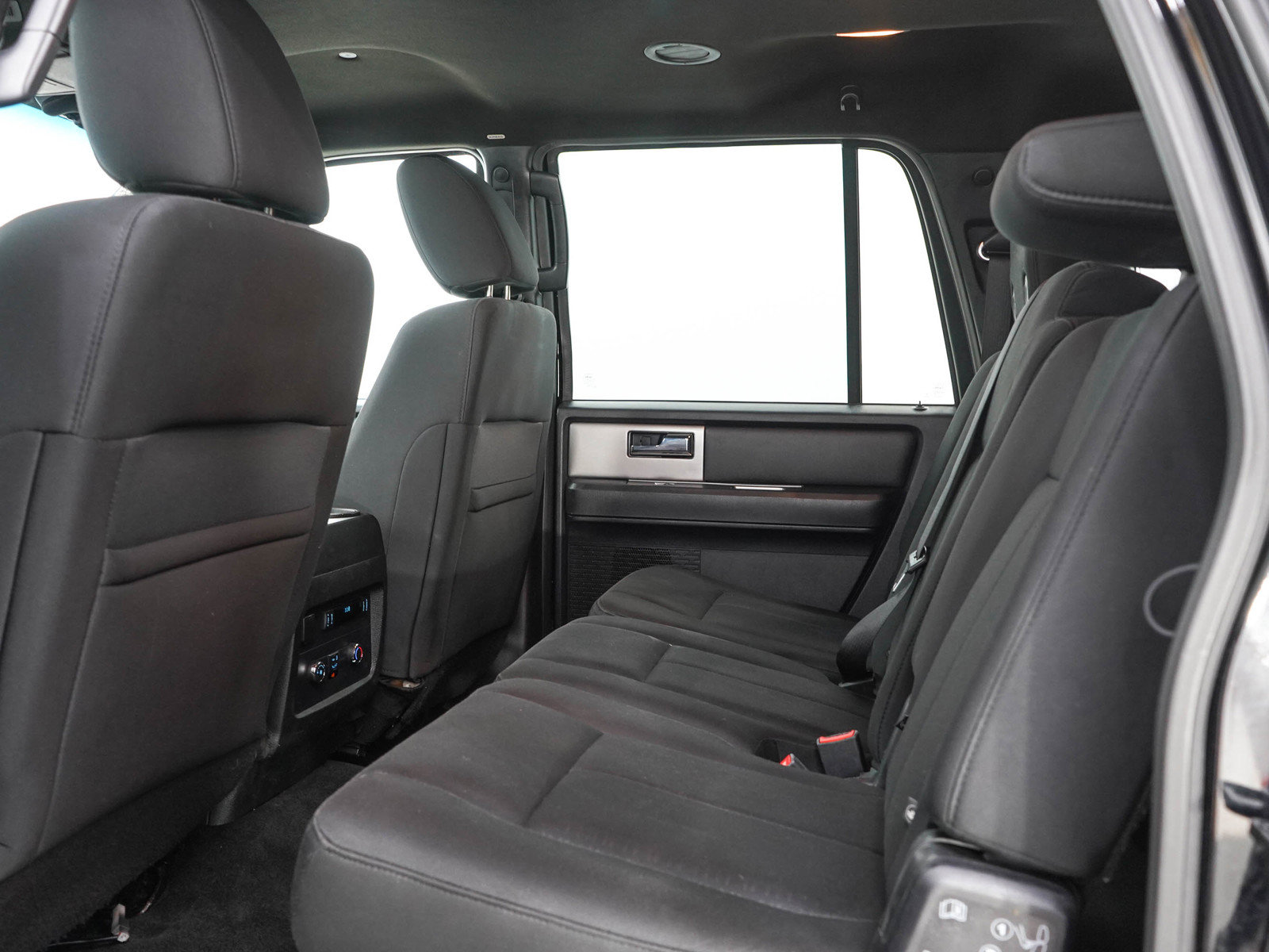 Used 2017 Ford Expedition EL XLT AWD/4WD image 15