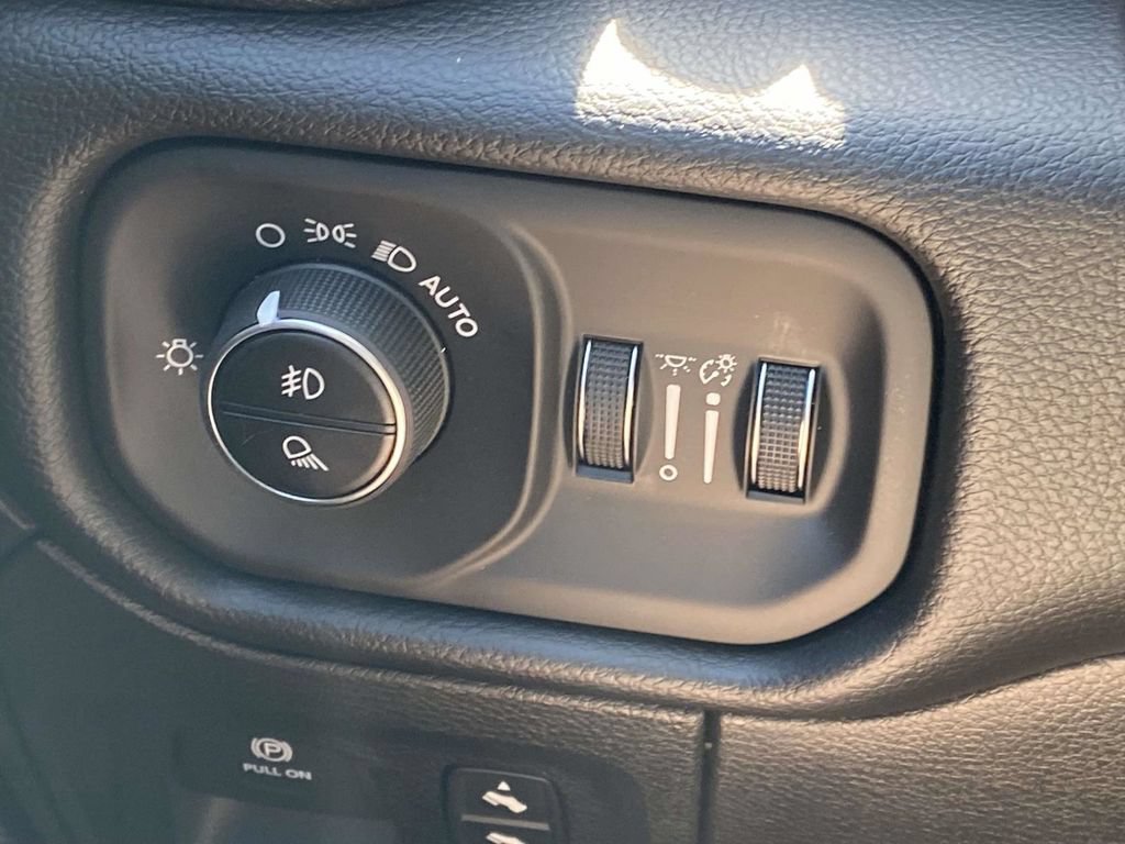 New 2026 RAM 1500 Laramie w/ Night Edition AWD/4WD image 57