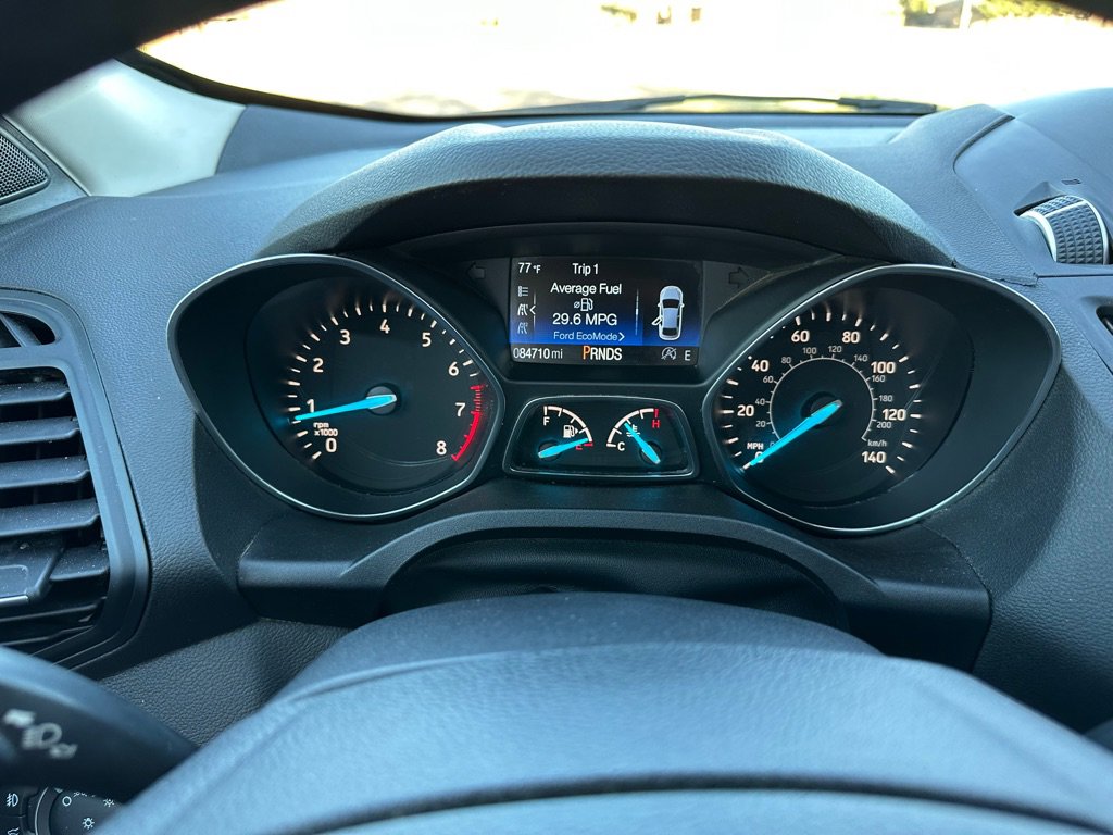 Used 2019 Ford Escape SE image 5