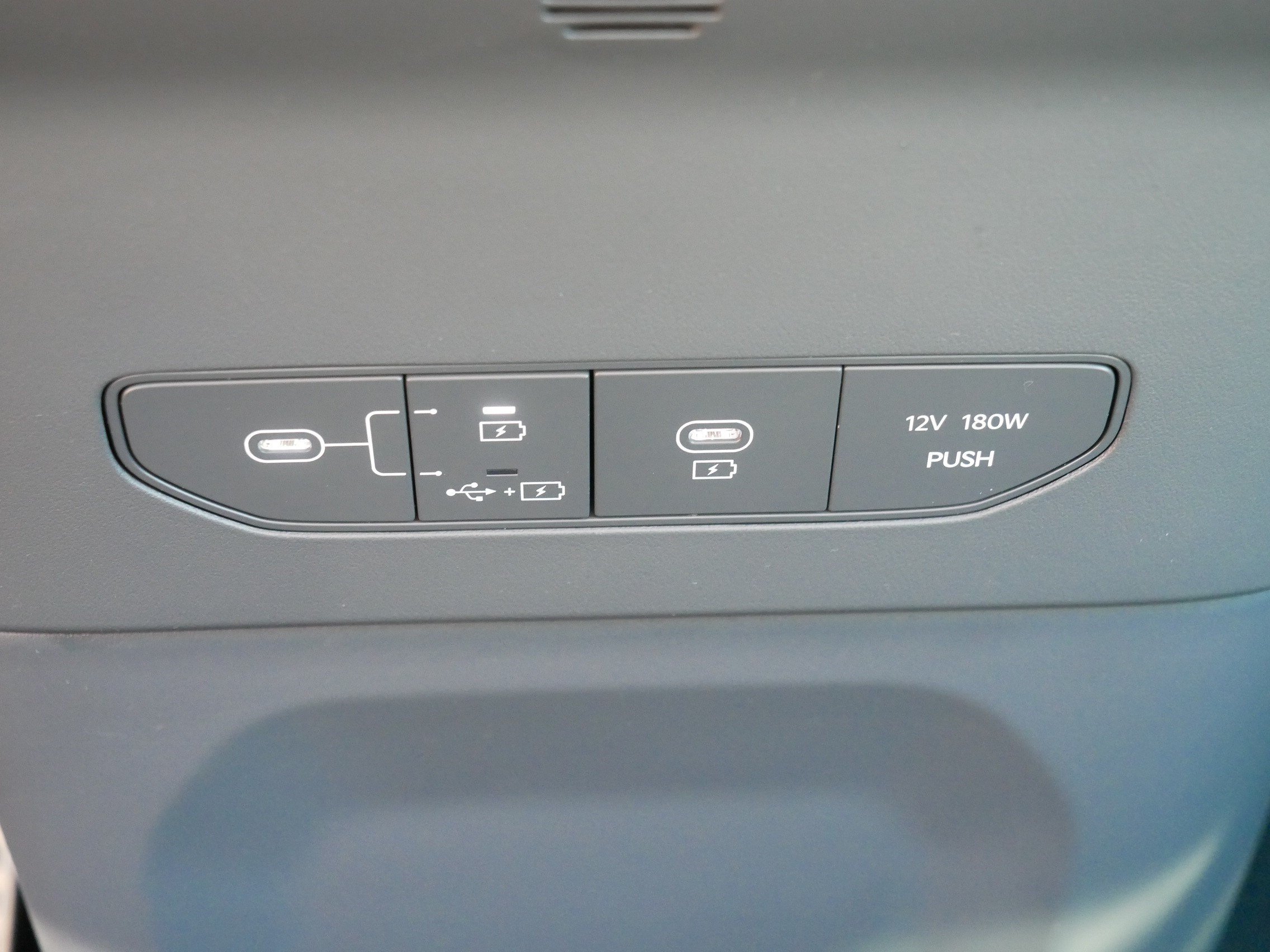 Certified 2024 Kia EV9 GT-Line AWD/4WD image 32