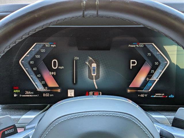 Used 2023 BMW 760i xDrive image 11