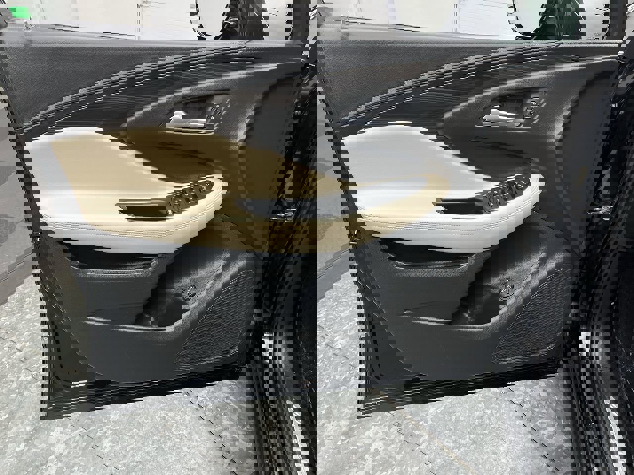 Used 2019 Buick Envision Preferred image 7