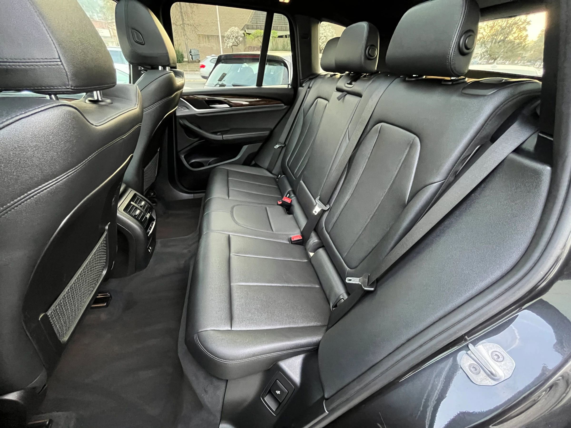Used 2020 BMW X3 sDrive30i w/ Premium Package image 16