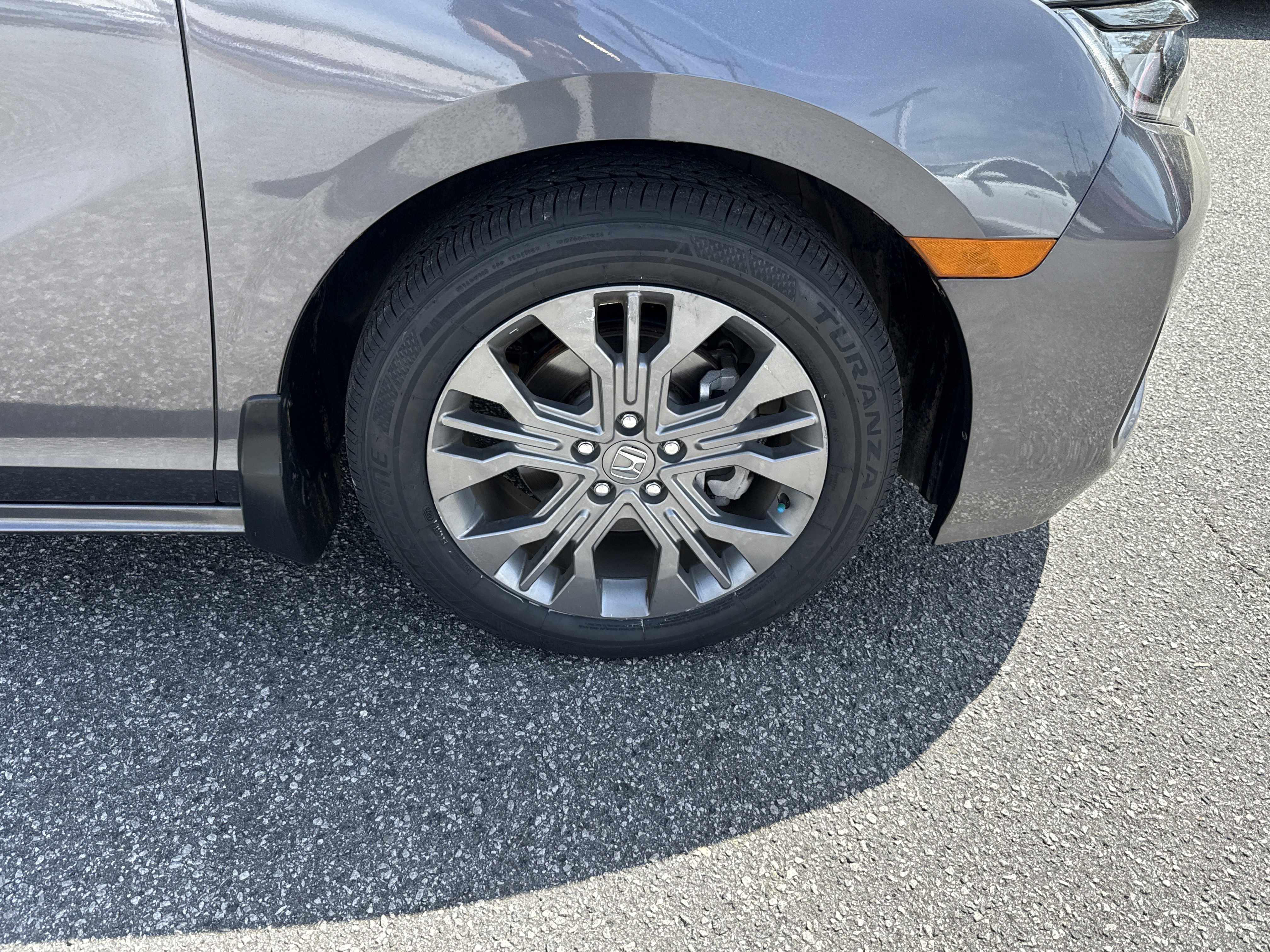 Certified 2025 Honda Odyssey Touring image 13