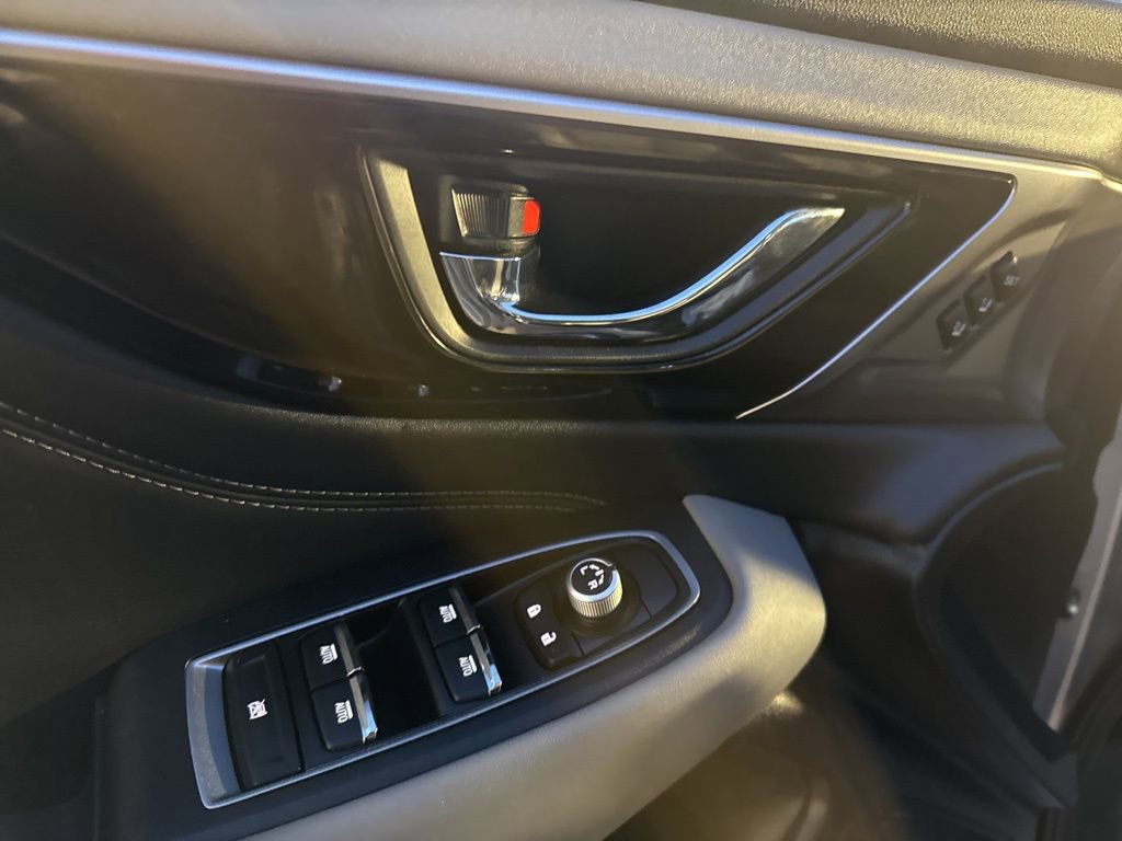 Used 2023 Subaru Outback Limited image 25