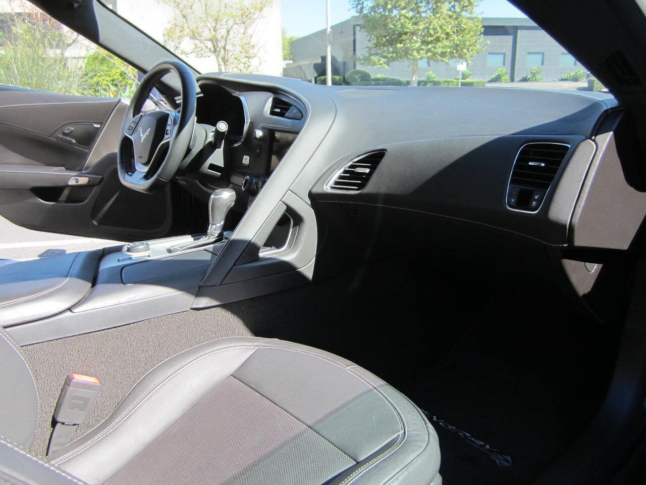 Used 2016 Chevrolet Corvette Stingray Coupe w/ 3LT Preferred Equipment Group RWD image 17