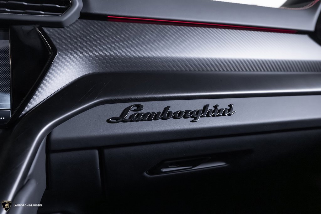 Used 2024 Lamborghini Urus S image 33