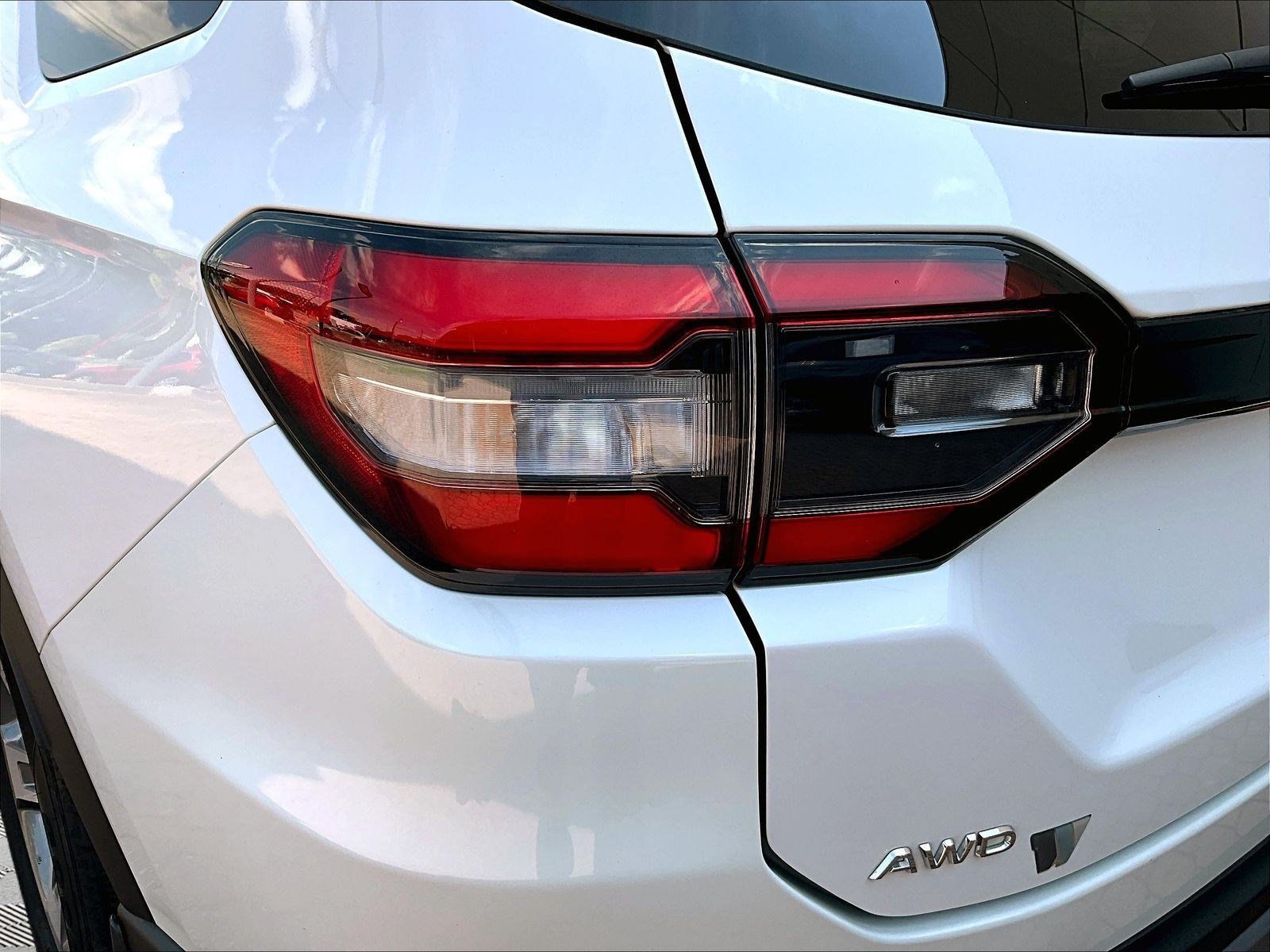 Used 2025 Honda Pilot EX-L image 23