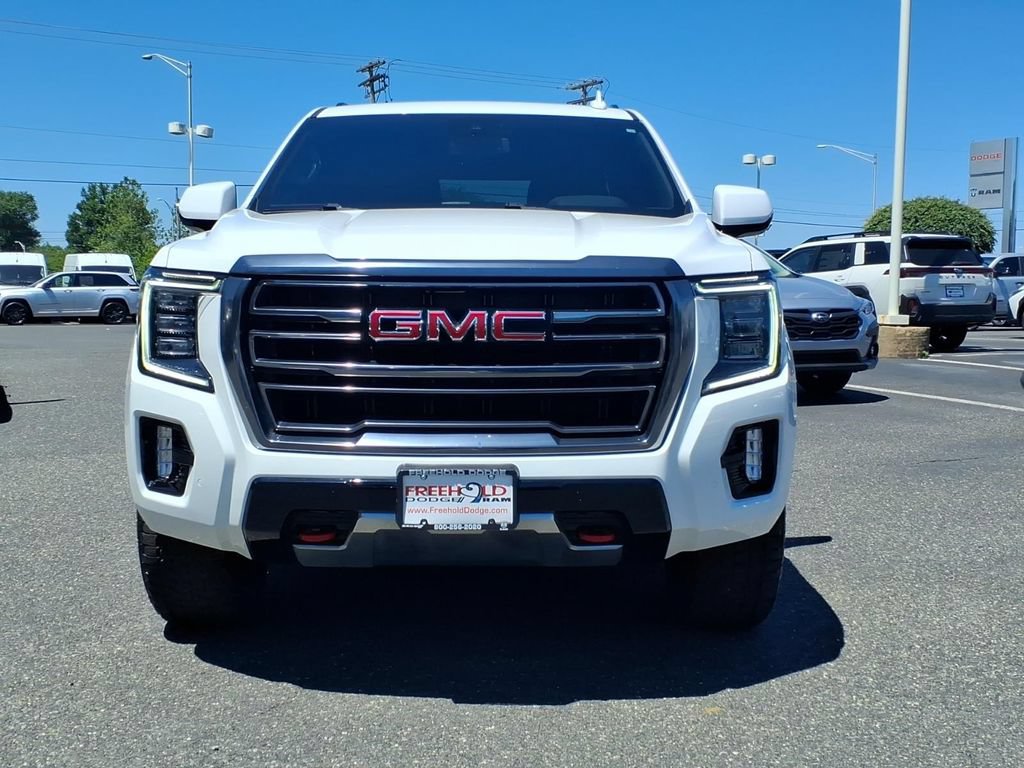 Used 2023 GMC Yukon AT4 AWD/4WD image 2