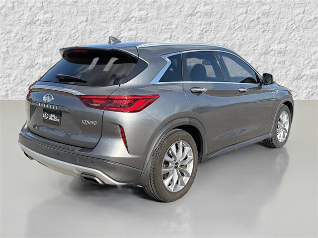 Used 2021 INFINITI QX50 Essential w/ Convenience Package image 3