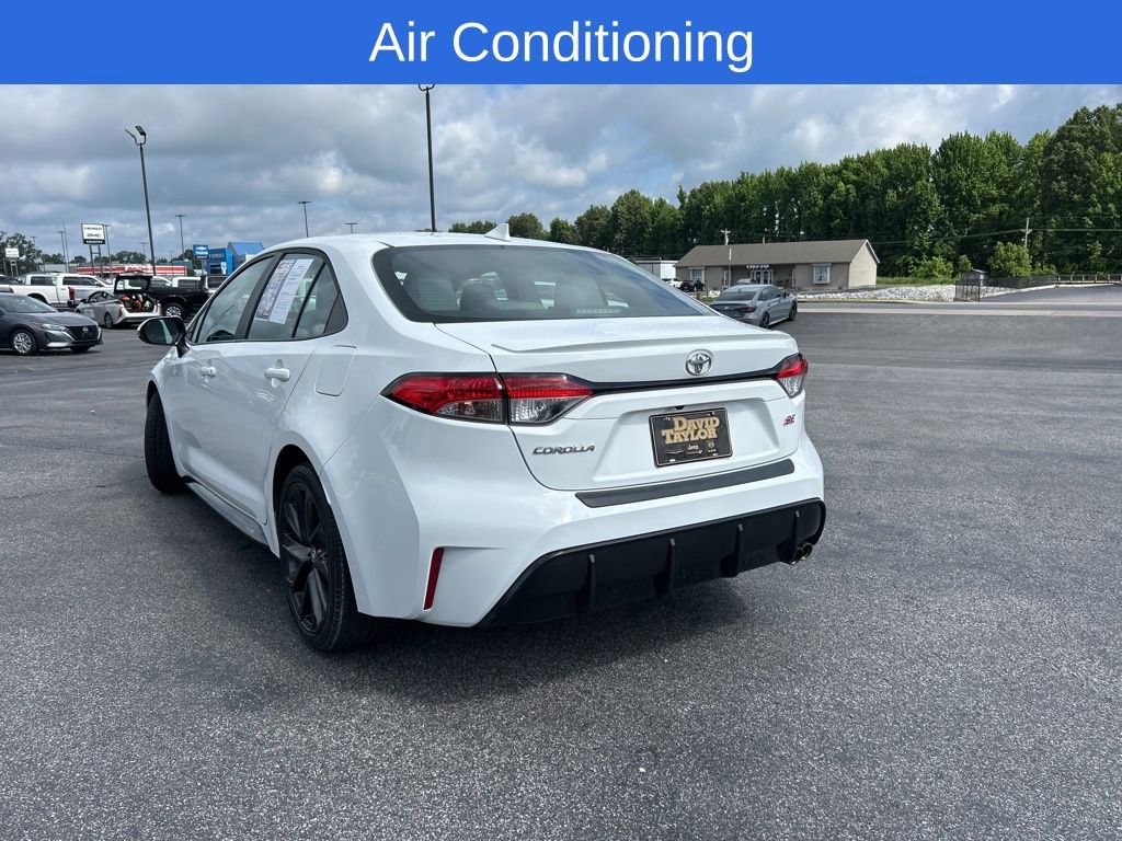 Used 2023 Toyota Corolla SE FWD image 6