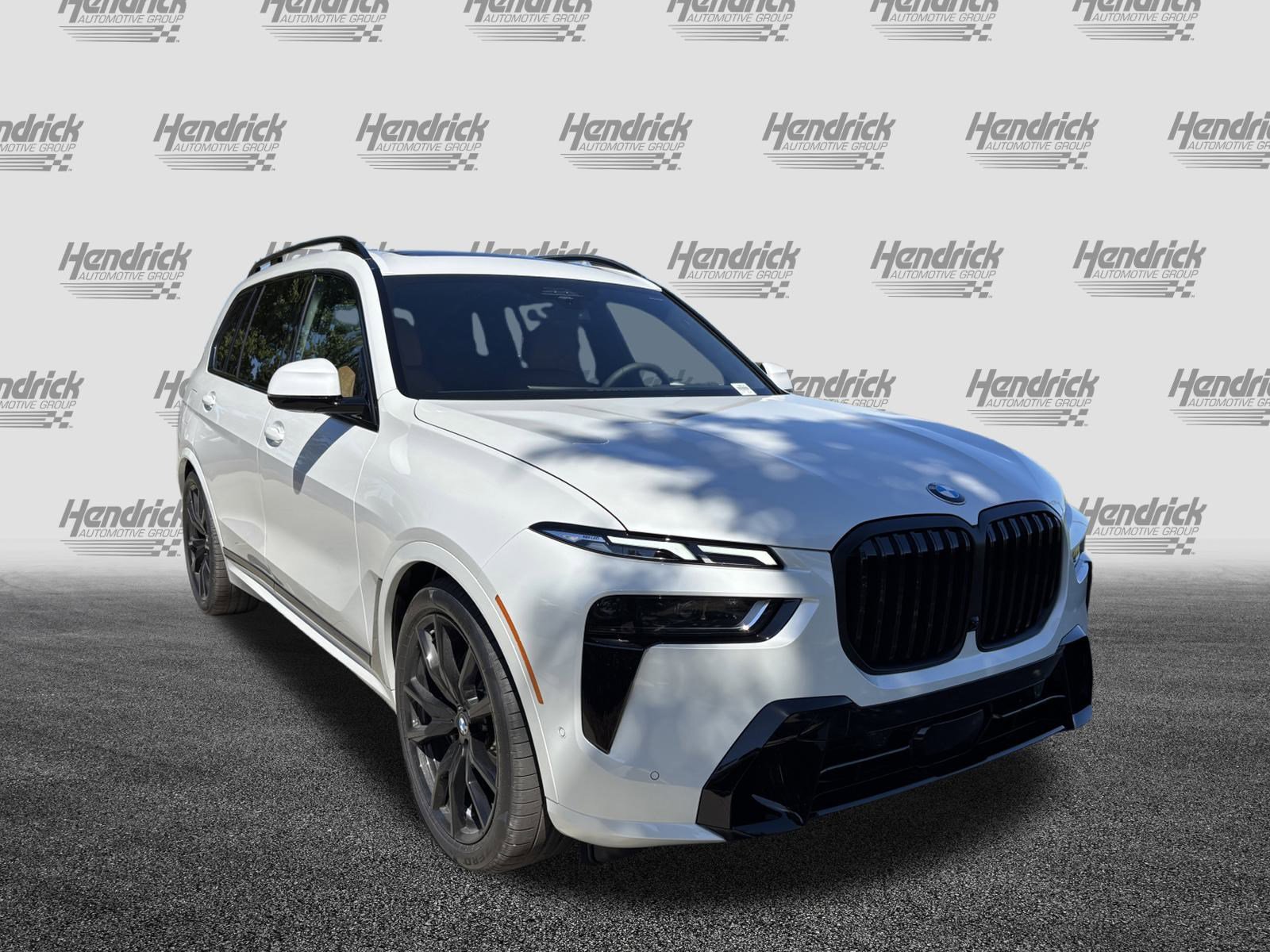 New 2026 BMW X7 xDrive40i w/ M Sport Package image 2