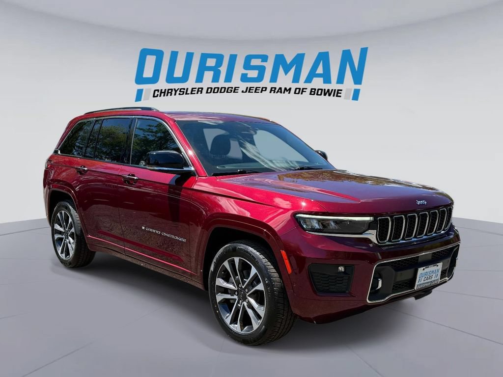 Used 2023 Jeep Grand Cherokee Overland AWD/4WD image 1