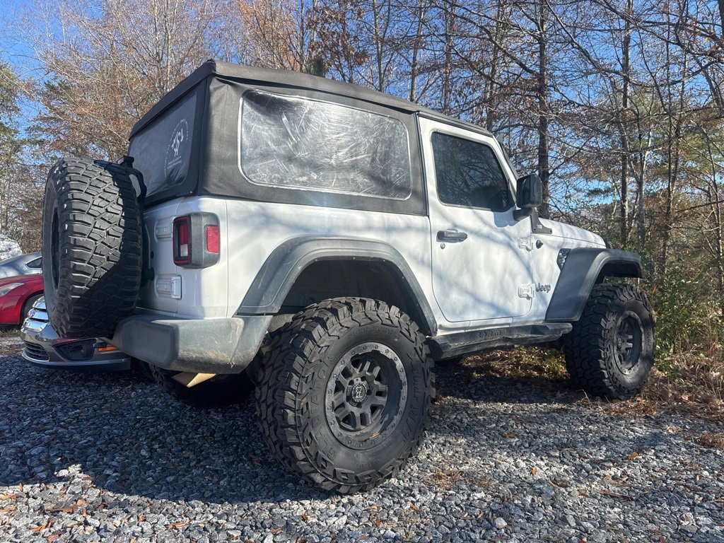 Used 2018 Jeep Wrangler Sport image 3