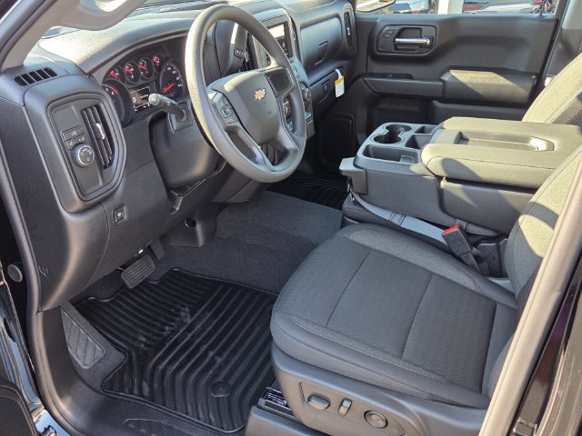 New 2026 Chevrolet Silverado 1500 Custom RWD image 6