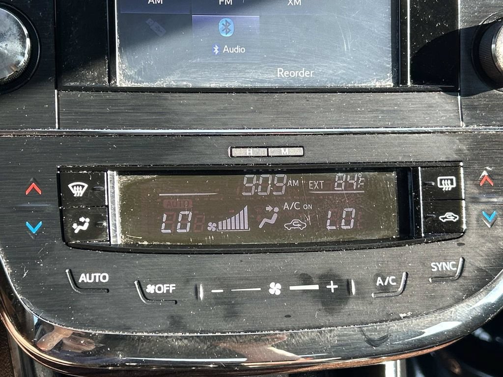 Used 2015 Toyota Avalon XLE FWD image 37