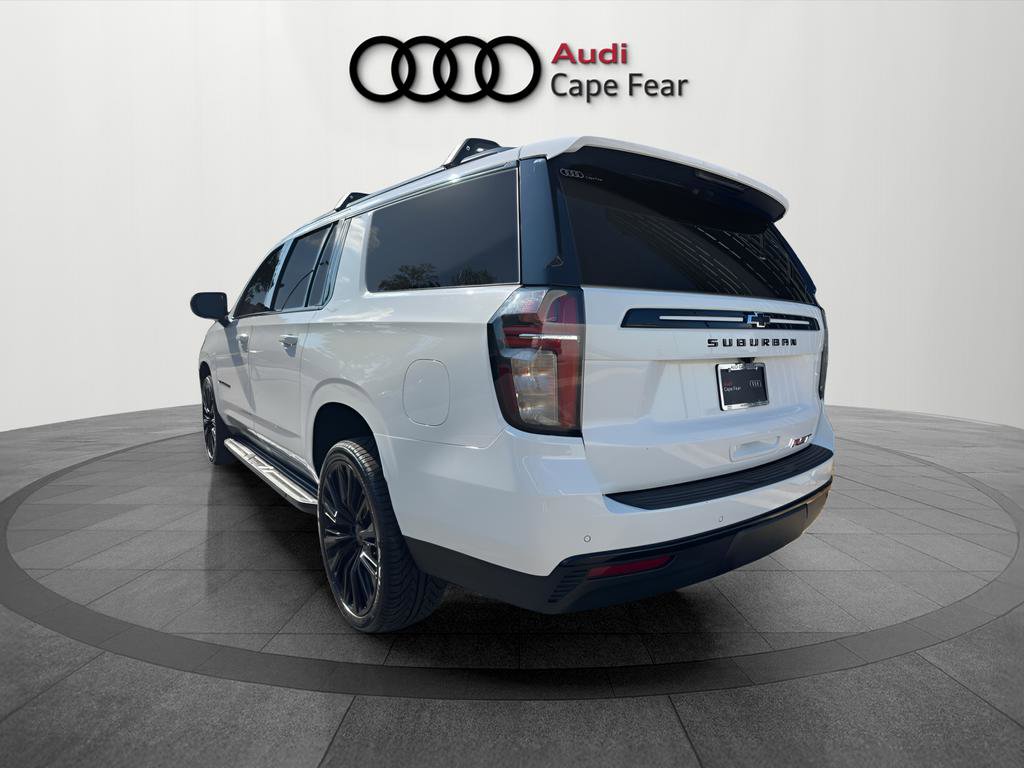 Used 2023 Chevrolet Suburban RST image 4