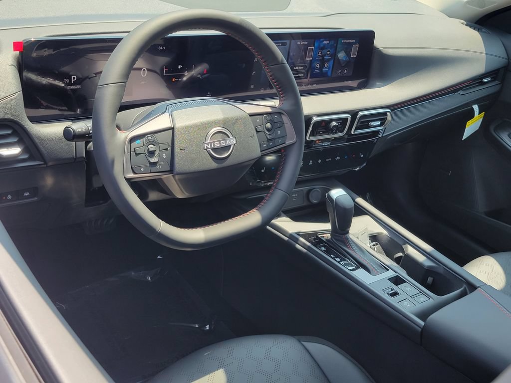 New 2026 Nissan Sentra SR w/ SR Premium Package FWD image 3