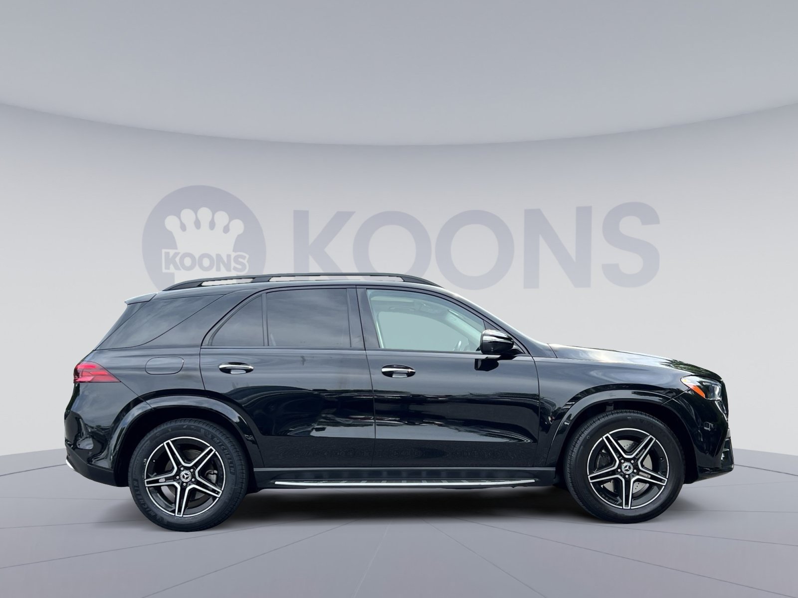 Used 2024 Mercedes-Benz GLE 350 4MATIC image 12