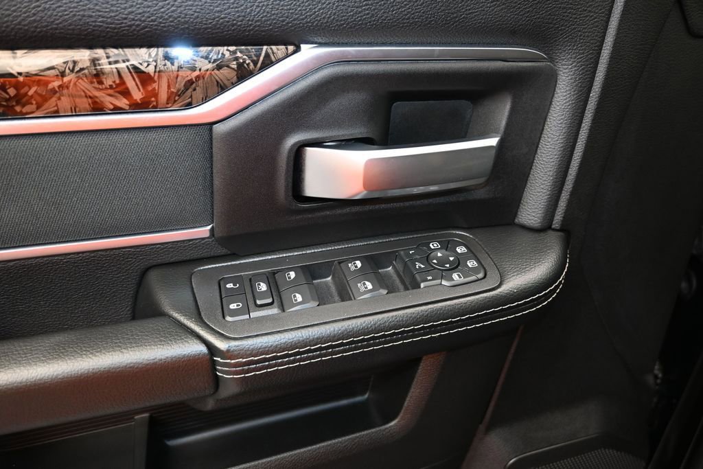 New 2026 RAM 2500 Big Horn AWD/4WD image 11