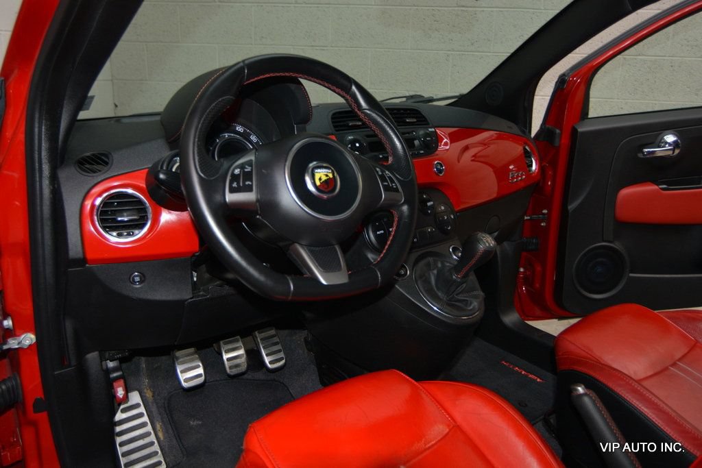 Used 2013 FIAT 500 Abarth w/ Comfort/Convenience Group FWD image 10
