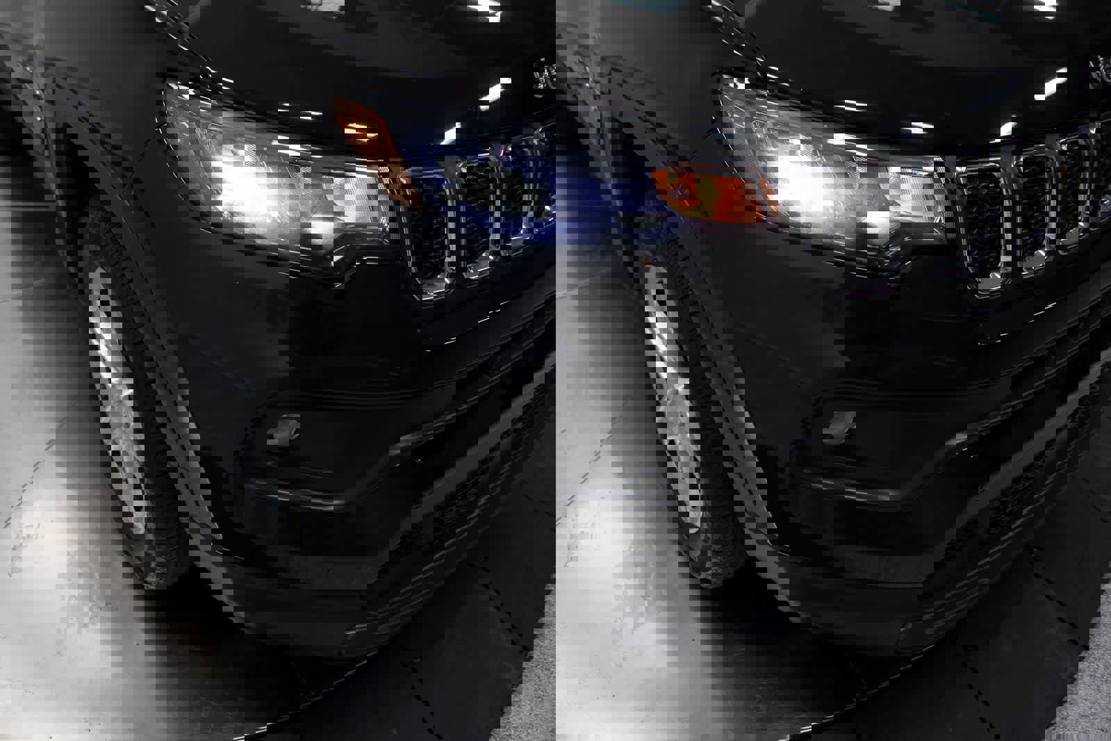 Used 2023 Jeep Compass Latitude image 13