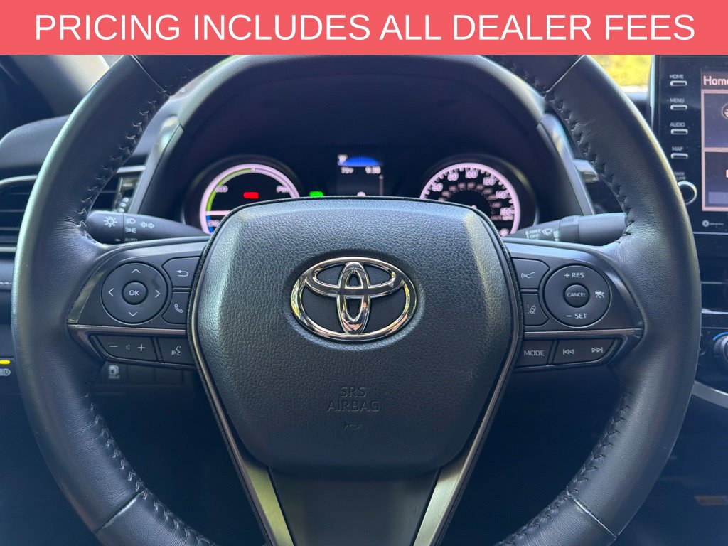 Used 2023 Toyota Camry SE w/ Audio Upgrade Package FWD image 16