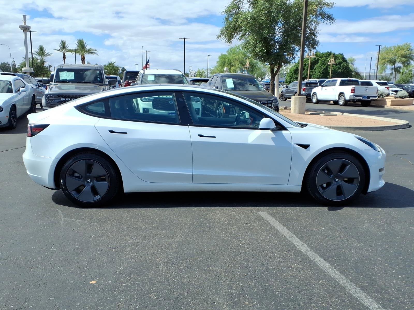 Used 2021 Tesla Model 3 Standard Range Plus RWD image 7