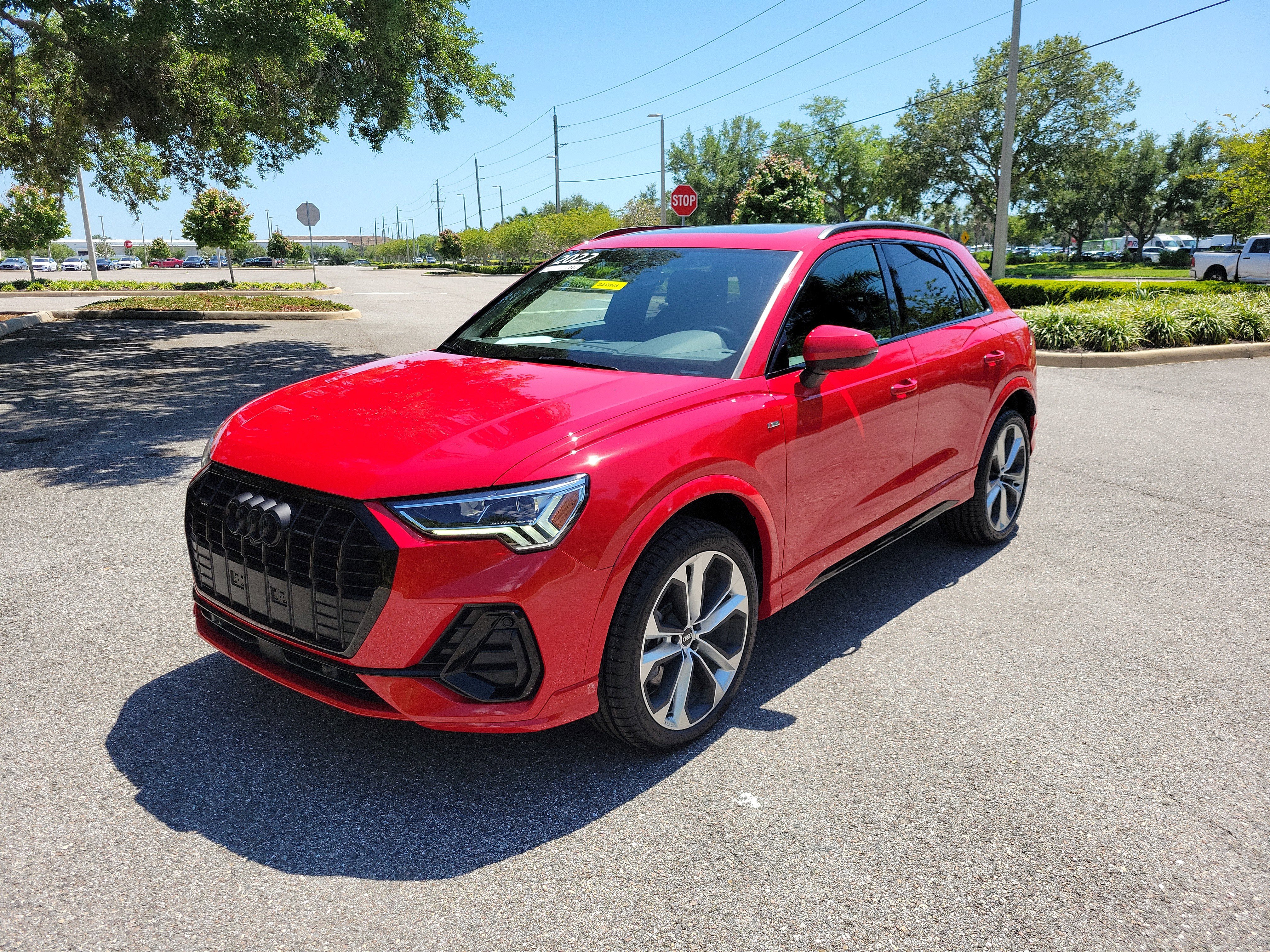 Certified 2022 Audi Q3 2.0T Premium Plus image 8