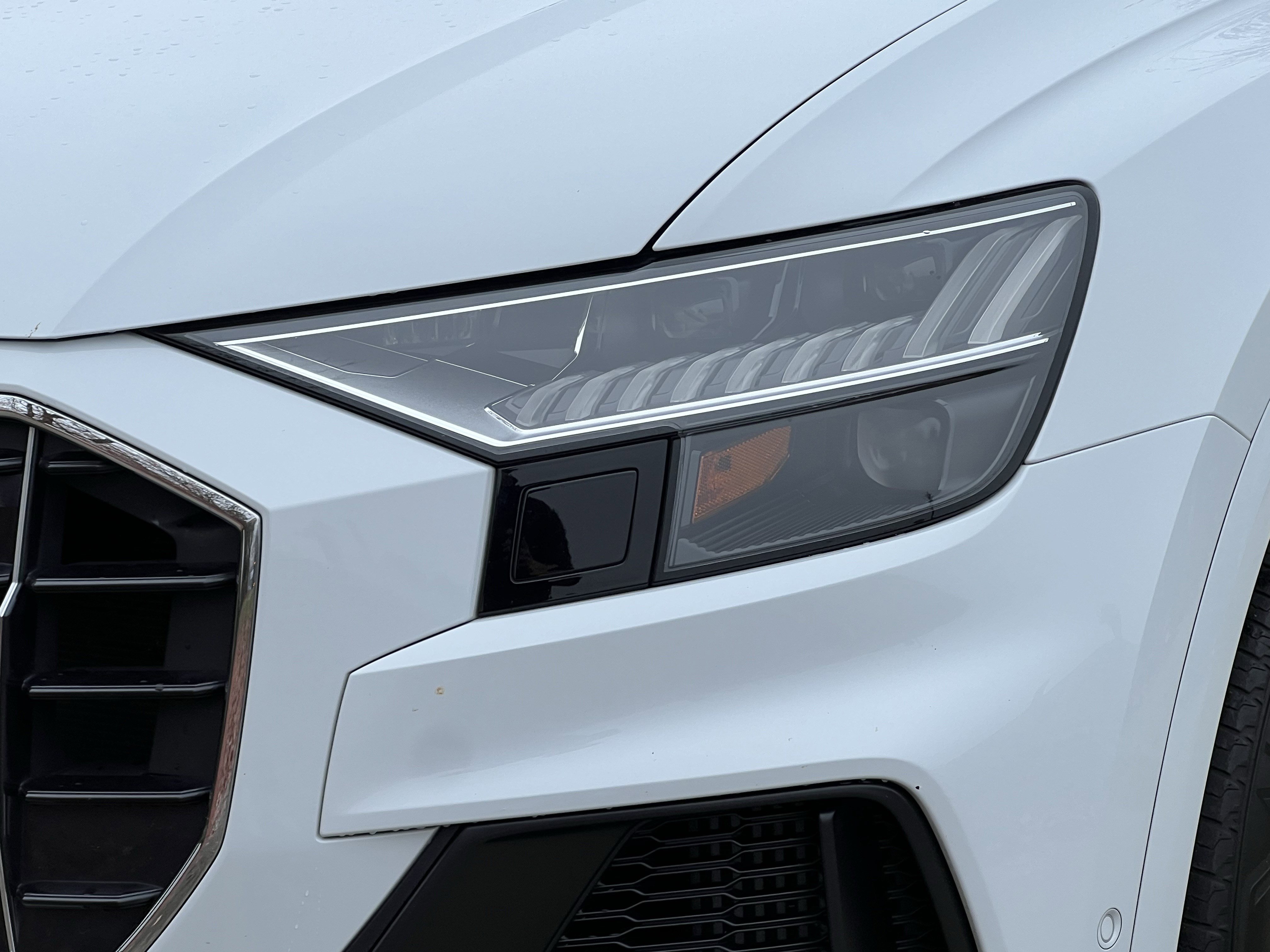 Used 2023 Audi Q8 Premium Plus image 7