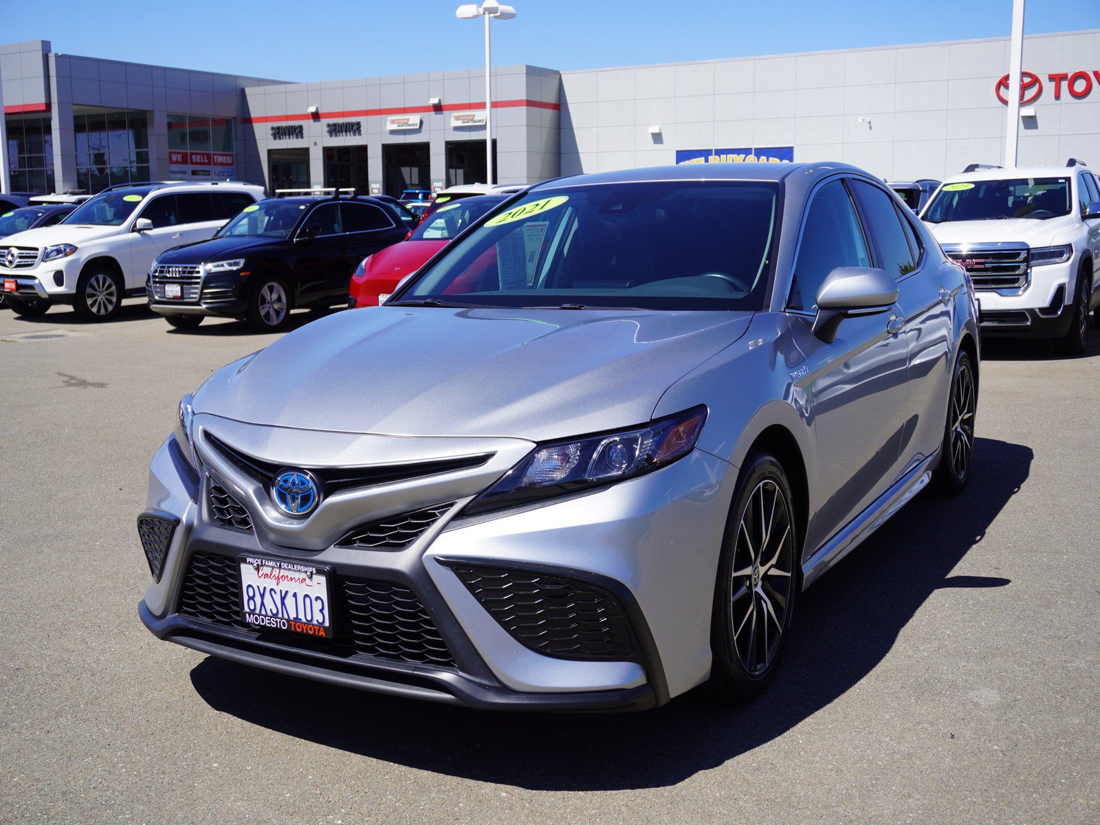 Used 2021 Toyota Camry SE FWD image 8