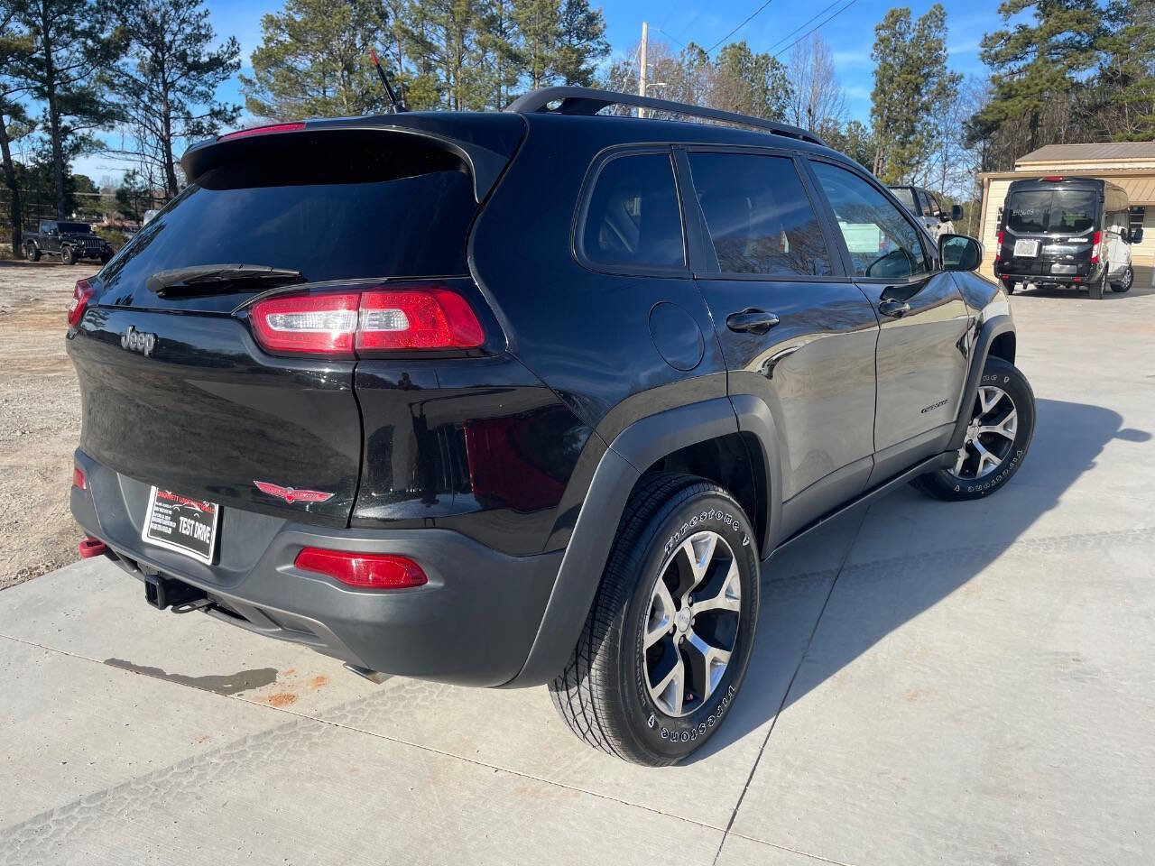 Used 2014 Jeep Cherokee Trailhawk w/ Leather Interior Group image 10