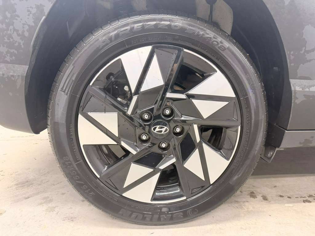 Used 2024 Hyundai Kona SEL FWD image 20