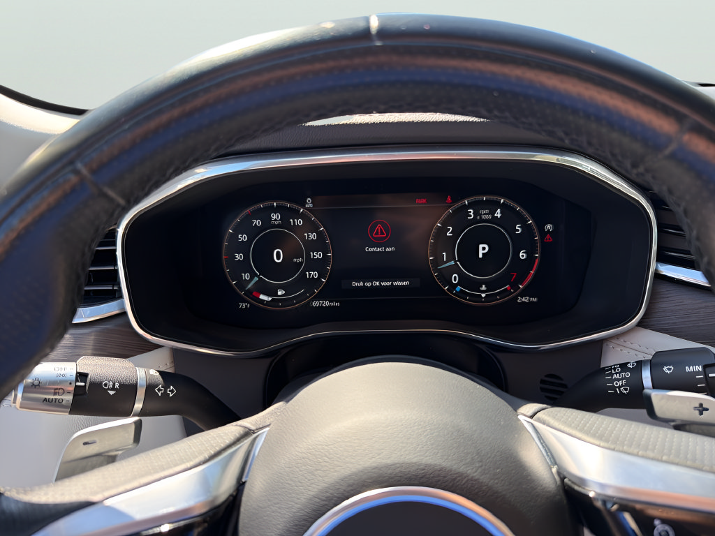 Used 2021 Jaguar F-PACE R-Dynamic S AWD/4WD image 19