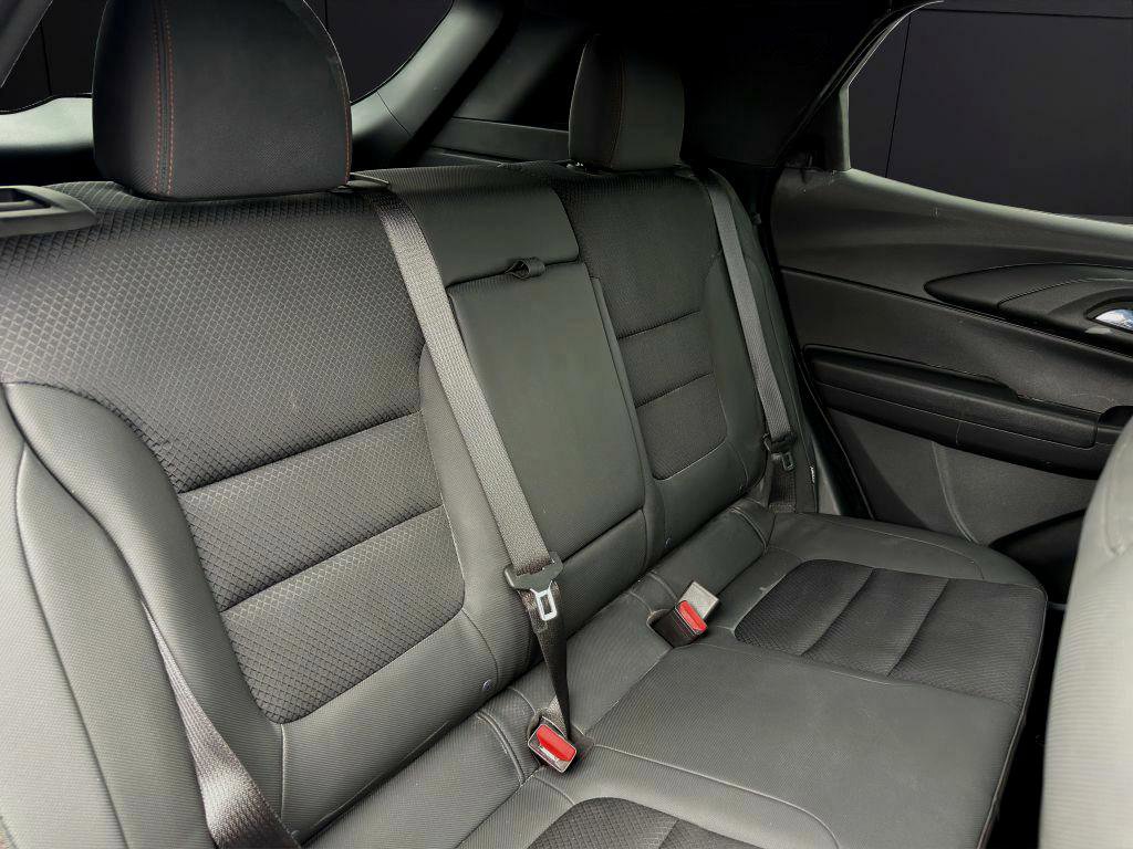 Used 2023 Chevrolet TrailBlazer RS w/ Convenience Package image 13