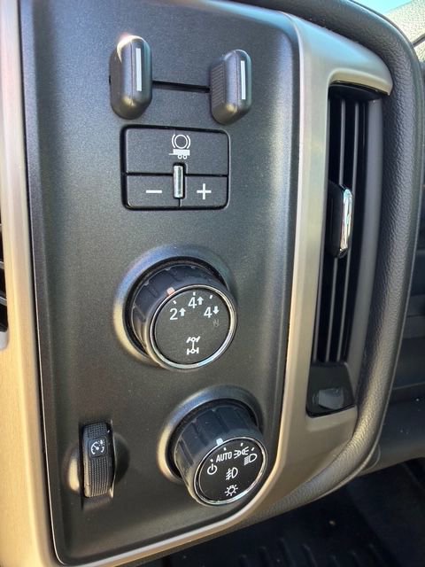 Used 2016 GMC Sierra 2500 Denali w/ Duramax Plus Package image 12