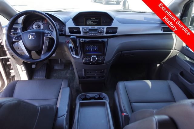 Used 2016 Honda Odyssey Touring Elite image 4