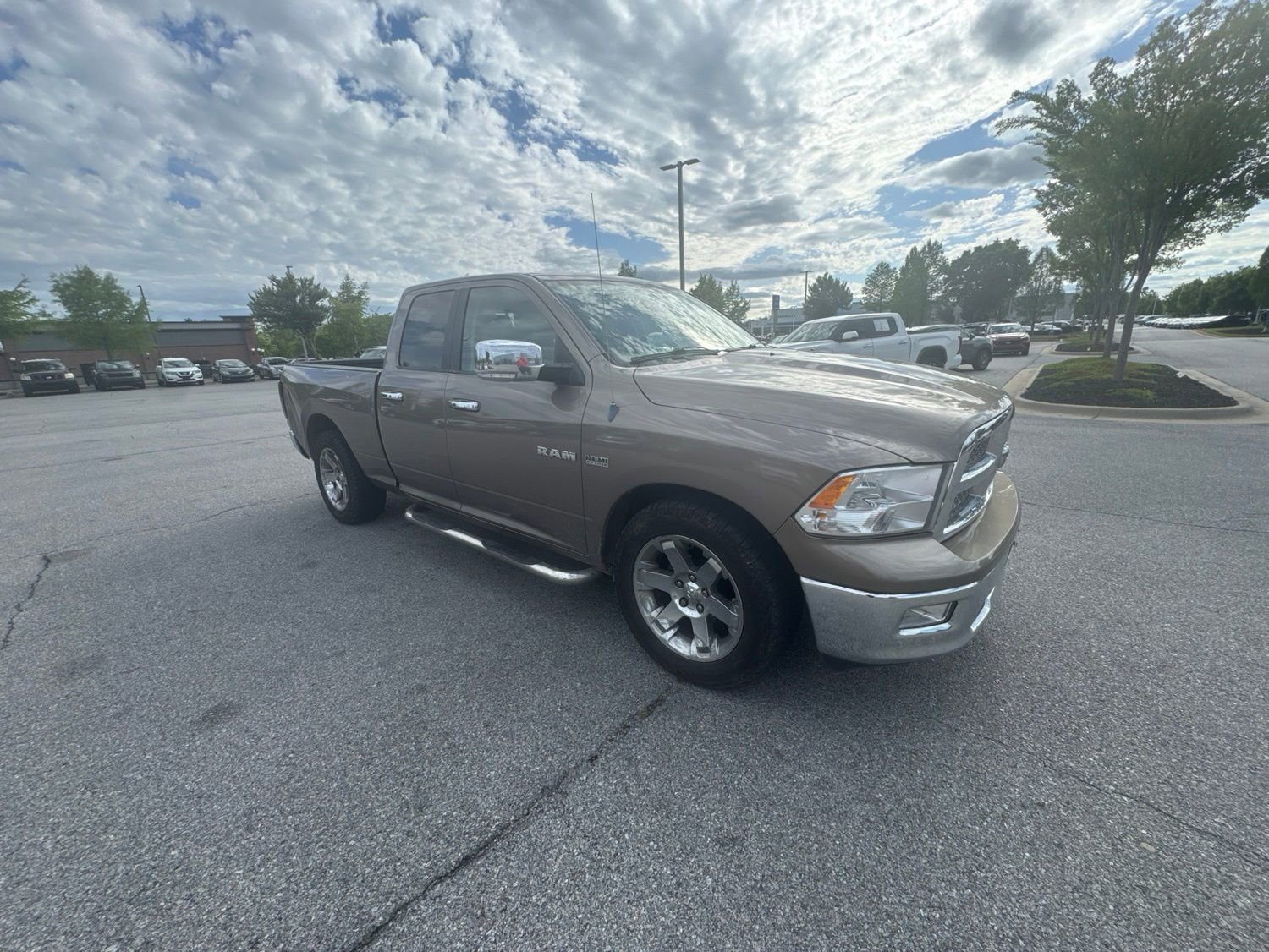 Used 2009 Dodge Ram 1500 Truck Laramie RWD image 3