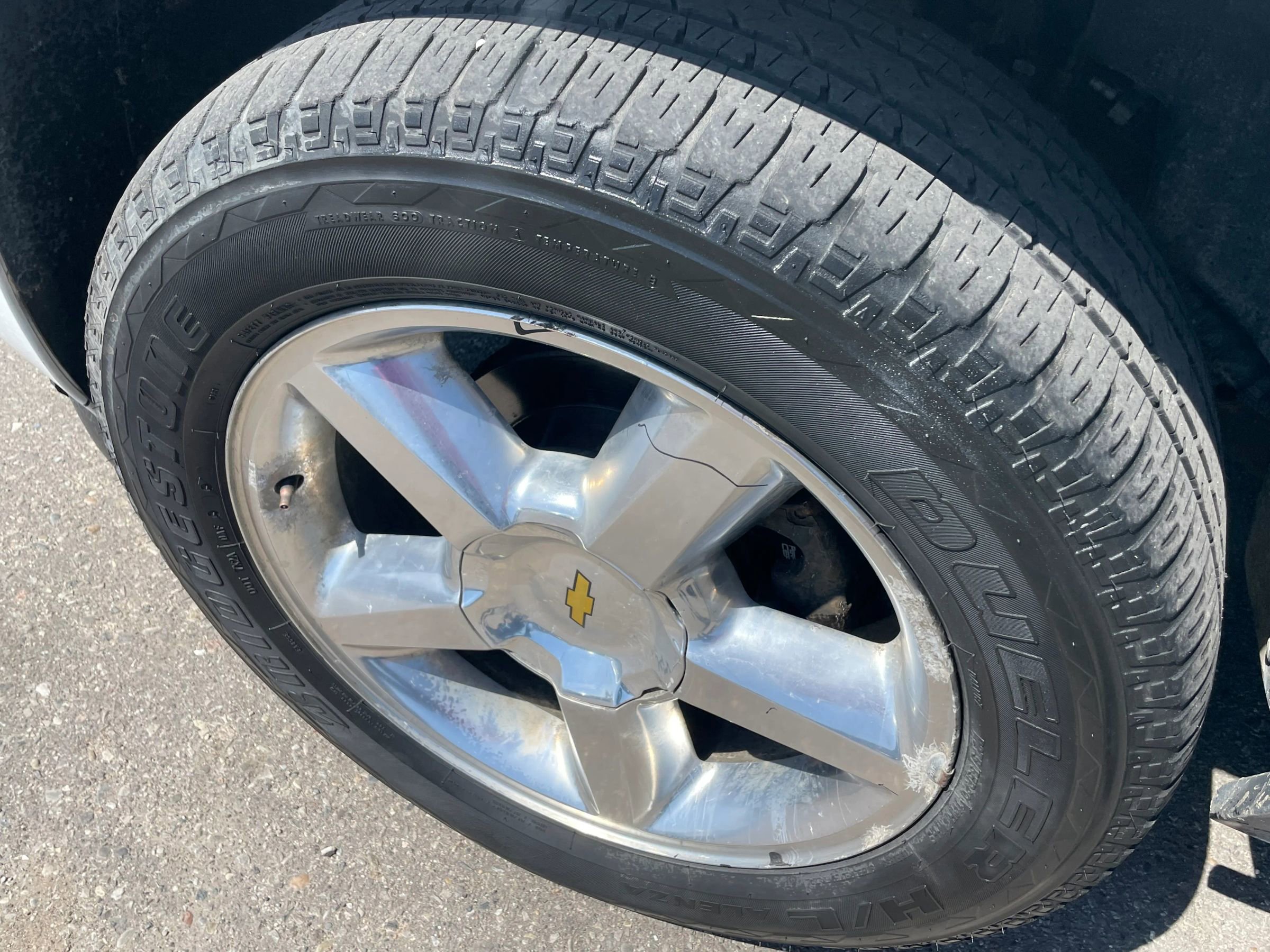 Used 2011 Chevrolet Suburban LTZ image 9