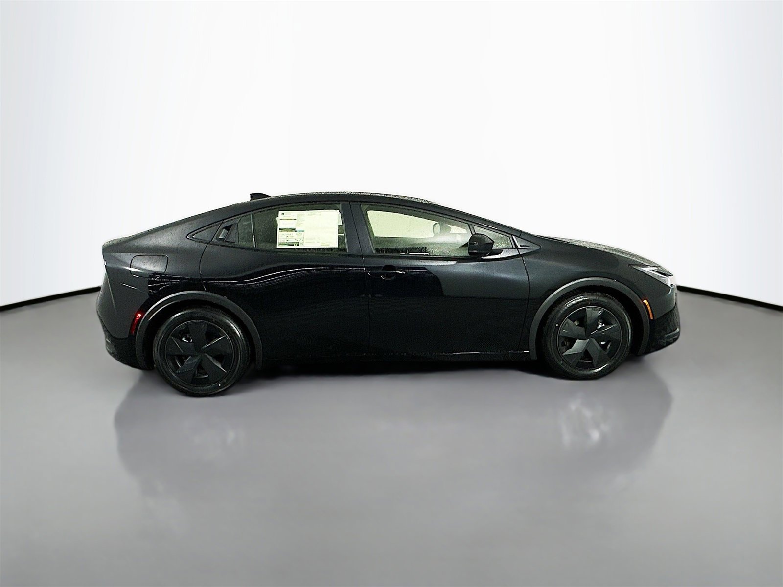 New 2026 Toyota Prius Plug-In Hybrid image 8