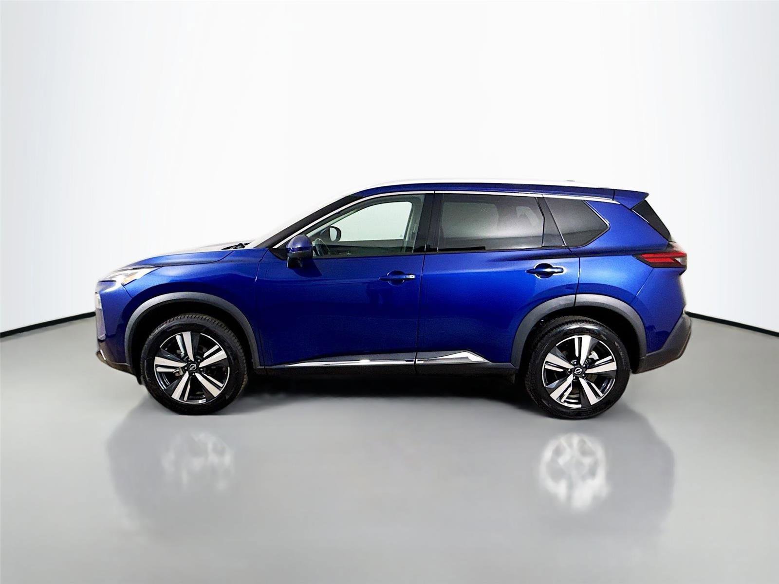 Used 2023 Nissan Rogue SL image 8