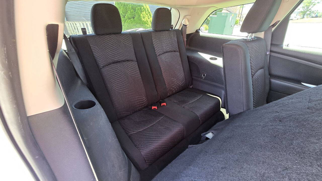 Used 2014 Dodge Journey SXT FWD image 14