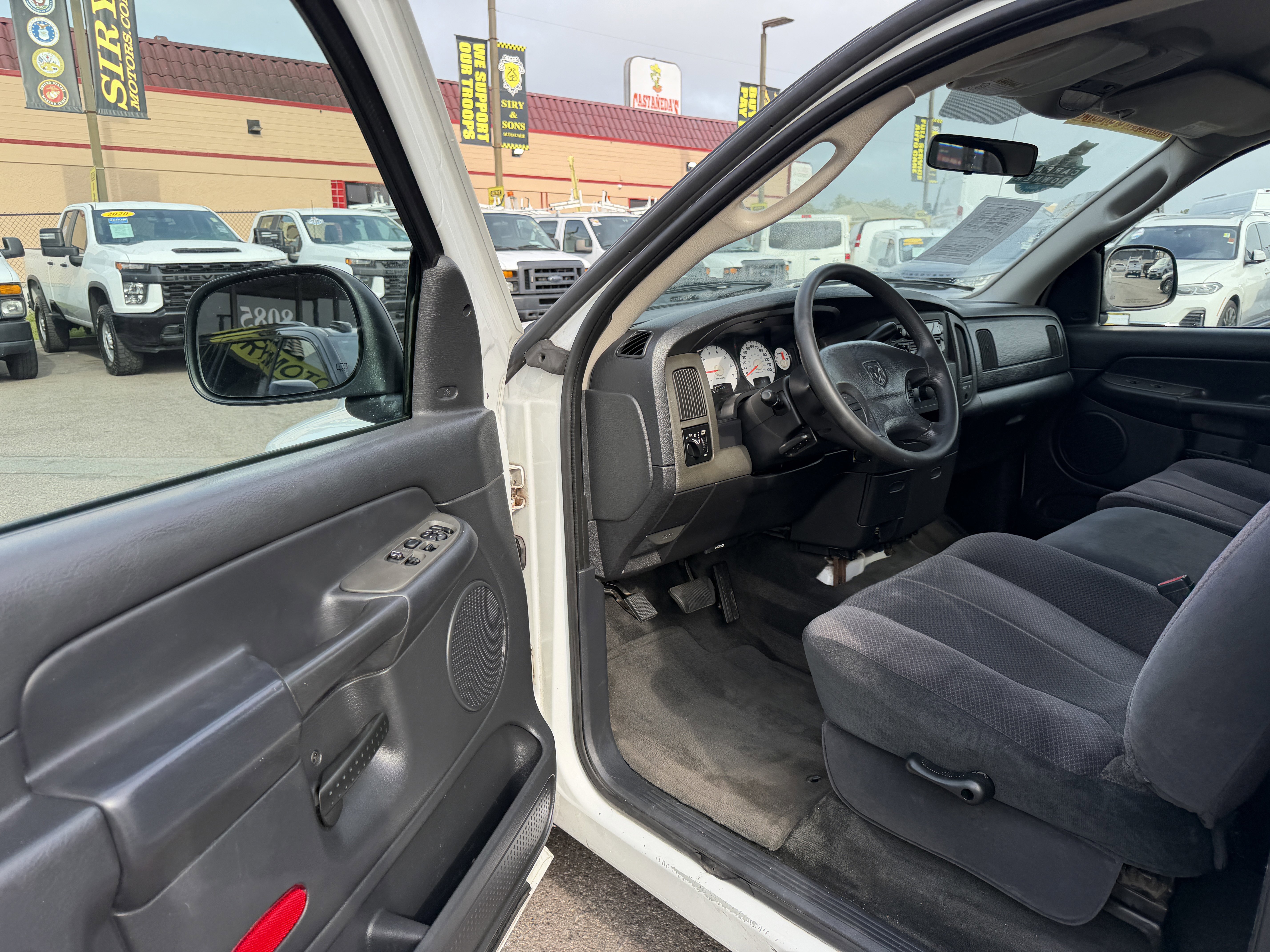 Used 2003 Dodge Ram 2500 Truck SLT image 14