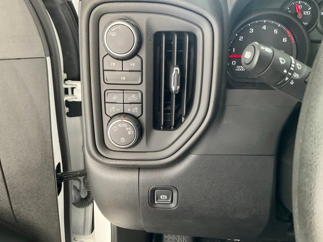Used 2026 Chevrolet Silverado 2500 Custom w/ Custom Value Package AWD/4WD image 8