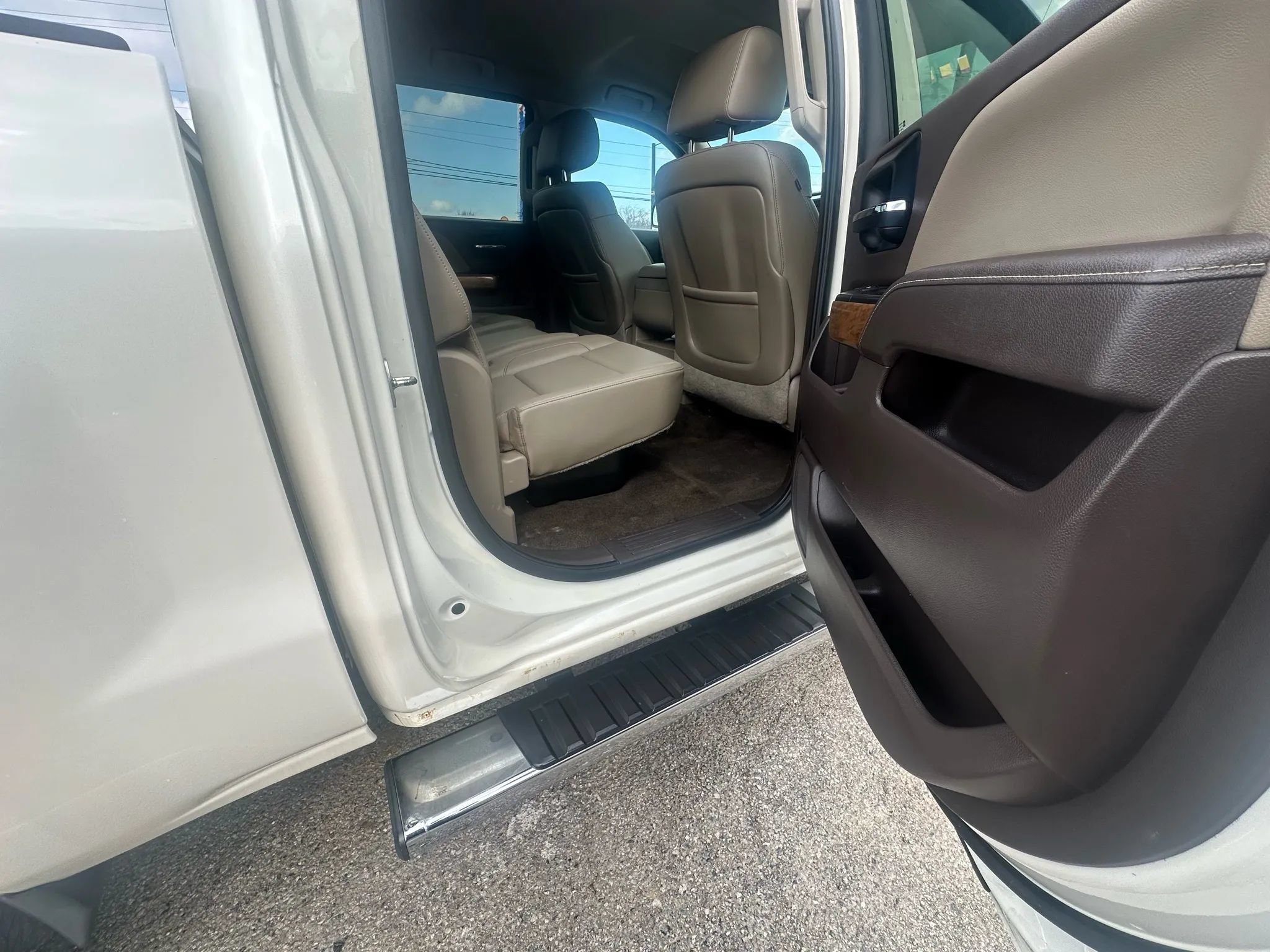 Used 2014 Chevrolet Silverado 1500 LTZ AWD/4WD image 25