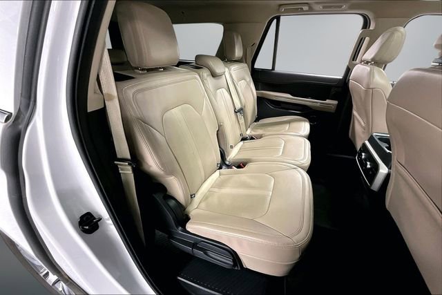 Used 2024 Ford Expedition Max Limited image 26
